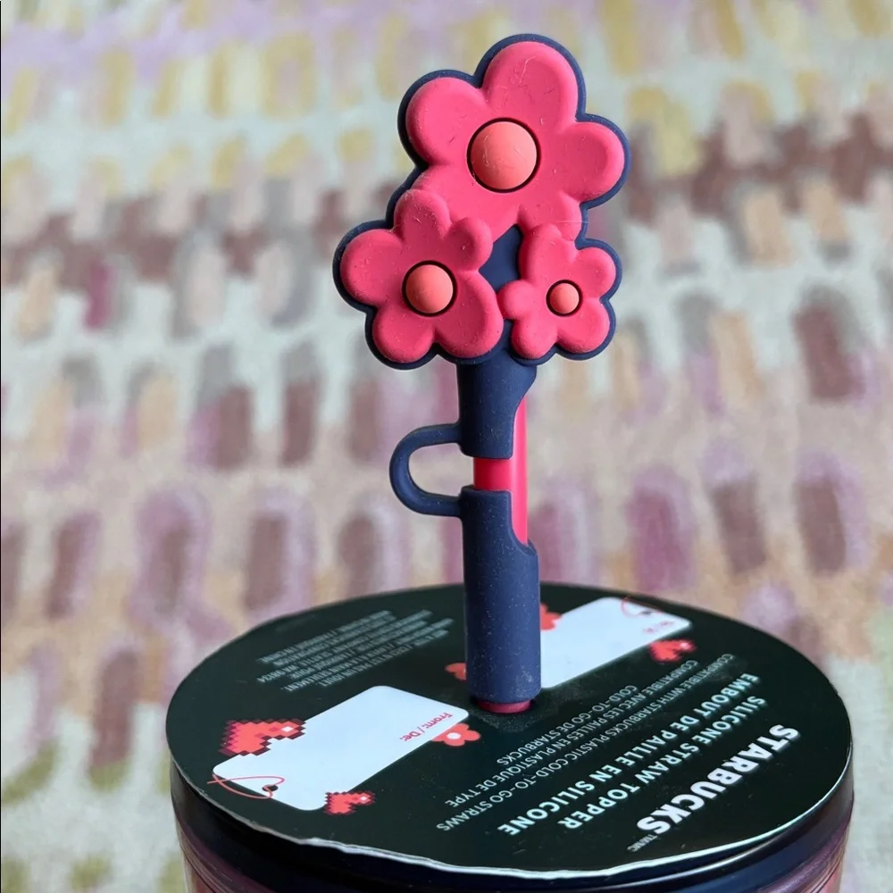 💕Valentine’s Day Starbucks NWT Flower Power Pixelated Heart Tumbler Straw Topper